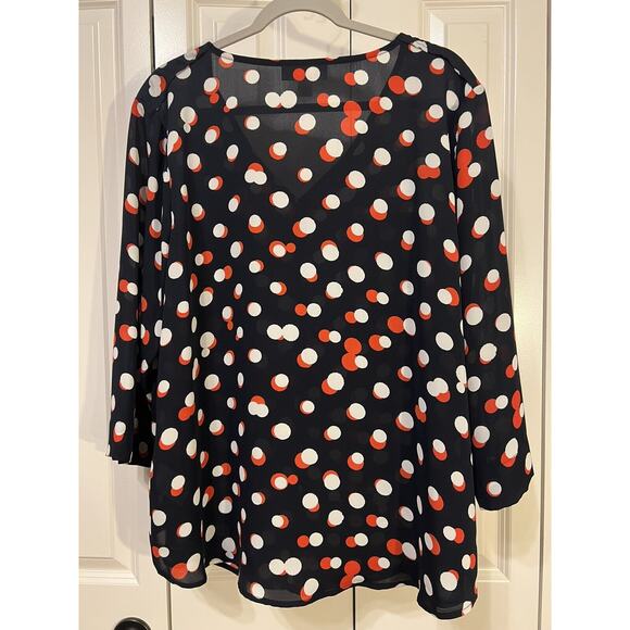 EMALINE Woman 1X/2X Tunic Blouse Top, 3/4 Length sleeve - Picture 4 of 7